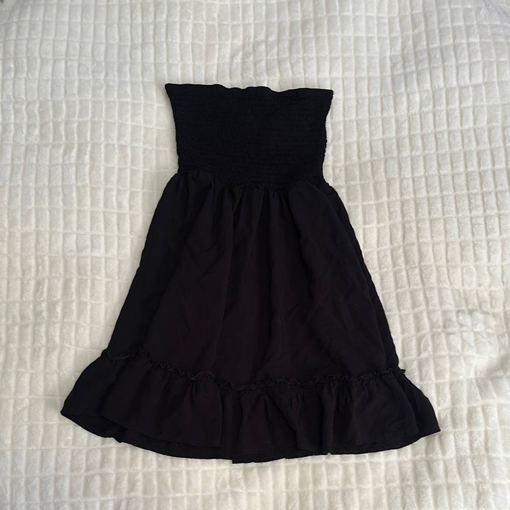 Elegant Black women’s strapless Dress